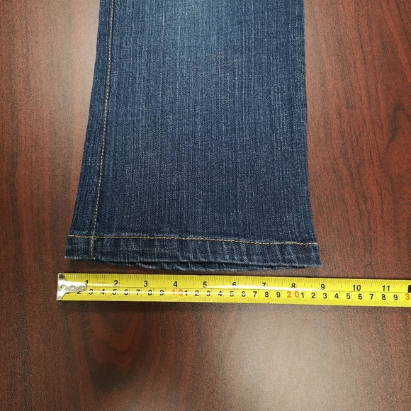 Jean - Picture 8 of 8